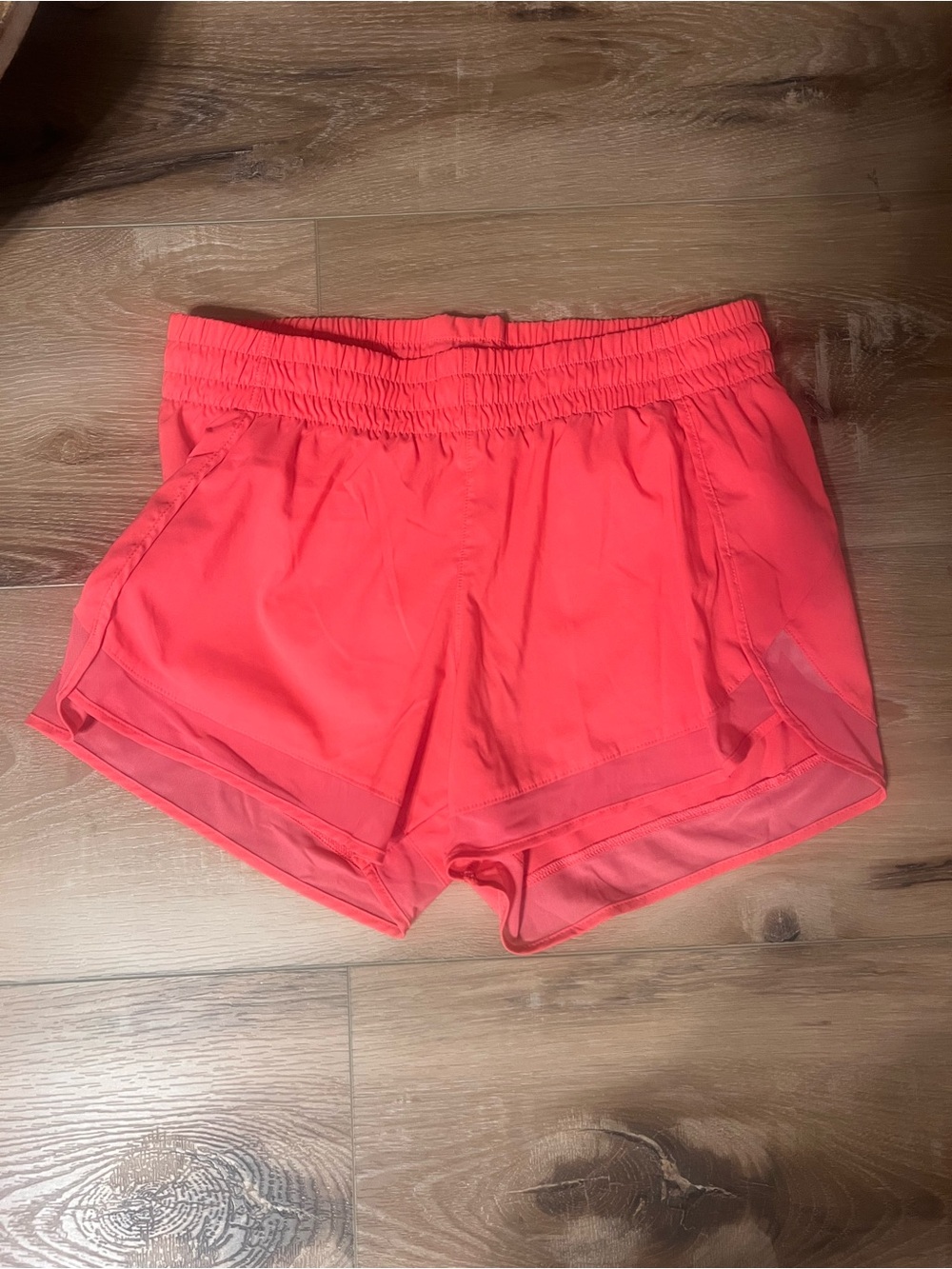 Athleta 4” Women's Mesh Racer Run Coral Athletic Shorts - Elastic Waist